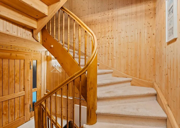 シャレー A&y ダヴォス・プラッツ