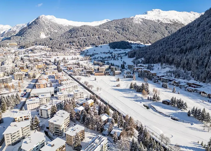 A&y シャレー ダヴォス・プラッツ